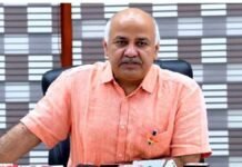 AAP in Crisis: Sisodia Rushes to Meet Kejriwal After 7 Rajya Sabha MPs Defect to BJP, Punjab Strategy Under Review Manish Sisodia meets Arvind Kejriwal after seven AAP Rajya Sabha MPs defect to BJP