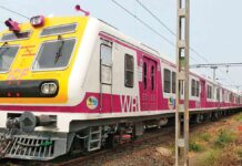 Empty Local Train Coach Derails Near Dombivli, Central Line Services Hit During Morning Rush Empty local train coach derails near Dombivli railway station disrupting Central line services during morning rush
