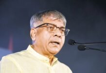 VBA Calls Maharashtra Bandh; Mumbai Leader Detained Ahead of Statewide Protest VBA Mumbai Regional President Chetan Ahire detained by police ahead of Maharashtra Bandh over student protest issue