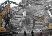 Bhiwandi Building Collapse Aftermath: BNCMC Orders Evacuation Of 1,000+ Unsafe Buildings, Tightens Safety Measures BNCMC officials inspect an unsafe building in Bhiwandi as the civic body begins evacuation of dangerous structures following the Kohinoor Apartment collapse.
