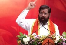 Eknath Shinde Declares “Operation Tiger” Success After 6 UBT MPs Join Shiv Sena in Major Political Shift Eknath Shinde with six Shiv Sena UBT MPs after joining Shiv Sena during Operation Tiger in Mumbai press event