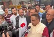 Delhi Blast: BJP MP Praveen Khandelwal Meets Victims, Assures Justice as Death Toll Rises to 12