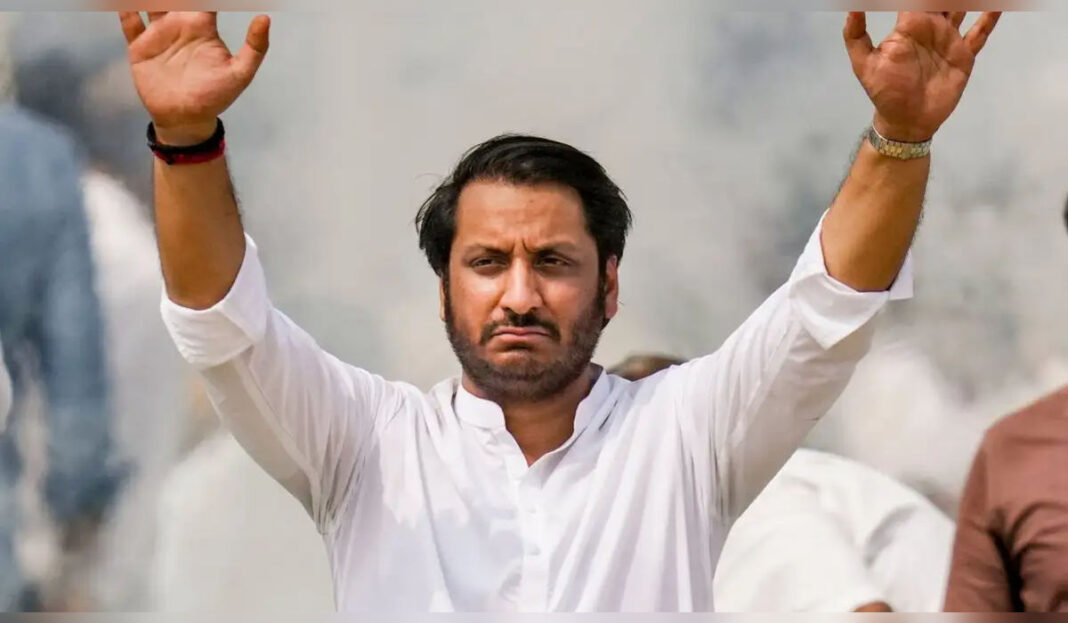 Parth pawar Parth pawar