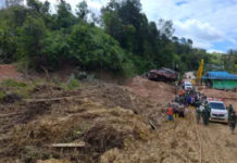 Sikkim Landslide 2026: 200 Tourists Stranded in Chungthang After Heavy Rain Landslide blocking road in Chungthang Sikkim with stranded tourists