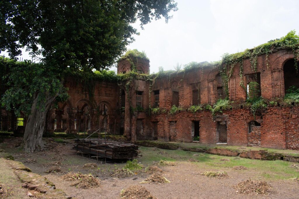 Statue of Jaintia freedom fighter U Kiang Nangbah in Jowai Meghalaya

