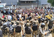 Noida Turns Warzone: Police Injured as Workers’ Protest Spirals Into Violence Across Multiple Sectors Police personnel injured during violent workers’ protest and stone pelting in Noida Sector-121 and Phase 2 industrial area