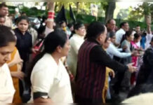 BJP Protests Erupt Against Rahul Gandhi After Women’s Reservation Amendment Bill Fails in Lok Sabha BJP Protests Against Rahul Gandhi After Women’s Reservation Bill Defeat