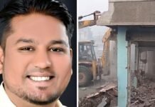 Chhatrapati Sambhajinagar Civic Body Demolishes Structures Linked To AIMIM Corporator In Nashik TCS Case Heavy police deployment during demolition of alleged illegal structures connected to AIMIM corporator Matin Patel in Chhatrapati Sambhajinagar, Maharashtra.