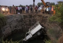 Pilgrimage Turns Tragic: 8 Dead, Including Children, After Vehicle Plunges Into Well in Solapur Rescue operation underway after a pilgrim vehicle fell into a well in Solapur district