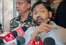 Big Relief For Khan Sir: Patna Court Halts Arrest In Coaching Centre Firing And Vandalism Case Educator and YouTuber Khan Sir during a public interaction amid ongoing legal proceedings.