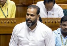 Yusuf Pathan Was Warned of Bulldozer Action for BJP Protest, Claims TMC Leader Mahua Moitra and Yusuf Pathan amid the ongoing TMC rebellion controversy