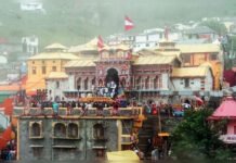 Badrinath Temple Donation Theft: Main Accused Arrested From Dehradun, Taken for Interrogation Chamoli Police arrest main accused Pramod Nautiyal in the Badrinath temple donation theft case.