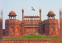 Red Fort Bomb Threat Sparks Security Scare in Delhi; Police Declare Alert a Hoax Security agencies searched the Red Fort after receiving a bomb threat that was later declared a hoax.