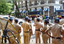 Mumbai Police Clamp Down on Protests: City Under Prohibitory Orders Till August 6 Amid NEET Agitation Fallout Mumbai Police Impose Citywide Prohibitory Orders Till August 6