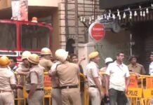 Kolkata Hotel Fire: Nine Bangladeshi Nationals Killed, Six Injured After Blaze Traps Guests Firefighters conduct rescue operation after a hotel fire in Kolkata
