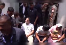 Rahul Gandhi Sits on Dharna After Delhi Police Allegedly Refuses FIR Over Student’s Pellet Gun Injury Rahul Gandhi sits on dharna with student Sahil Lochab over alleged pellet gun injury