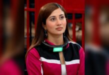 Shreya Kalra Wins ‘Lock Upp’, Takes Home Rs 1 Crore Shreya Kalra celebrates after winning Lock Upp: Sach Ya Sazaa and taking home Rs 1 crore.
