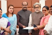 TMC Rebel MPs Get 7-Day Deadline From Lok Sabha Speaker Amid Disqualification Battle Abhishek Banerjee and Om Birla amid TMC rebel MPs disqualification case