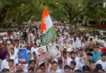 Delhi Police Arrest Protesters Demanding Resignation of CEC Gyanesh Kumar Over SIR Controversy Protesters detained during Jantar Mantar demonstration against SIR and CEC Gyanesh Kumar
