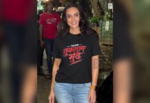 Preity Zinta Just Joined ‘Team Tukaram Mundhe’: Why Celebrities Are Talking About the Maharashtra FDA Chief Preity Zinta wearing a black T-shirt with the words “Team Tukaram Mundhe” printed on it.